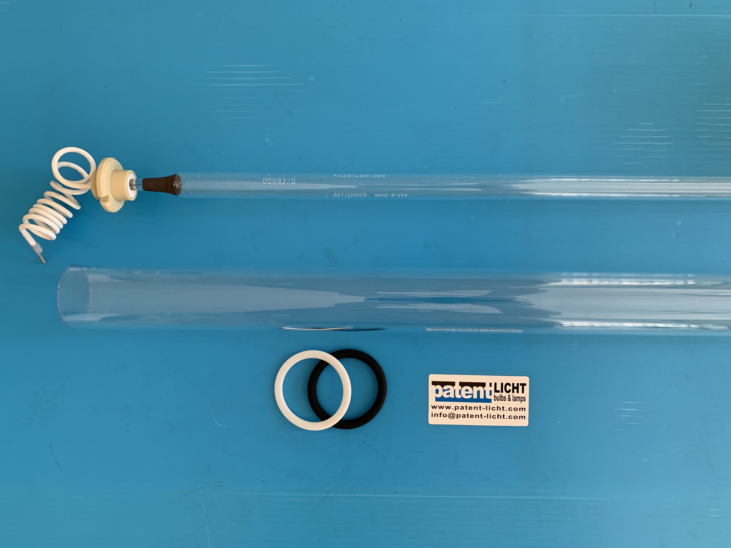 Hanovia Medium Pressure UV lamp 130029-3001; Synthetic Quartz 320337-1028; Hanovia Seal Kit 180007-0038